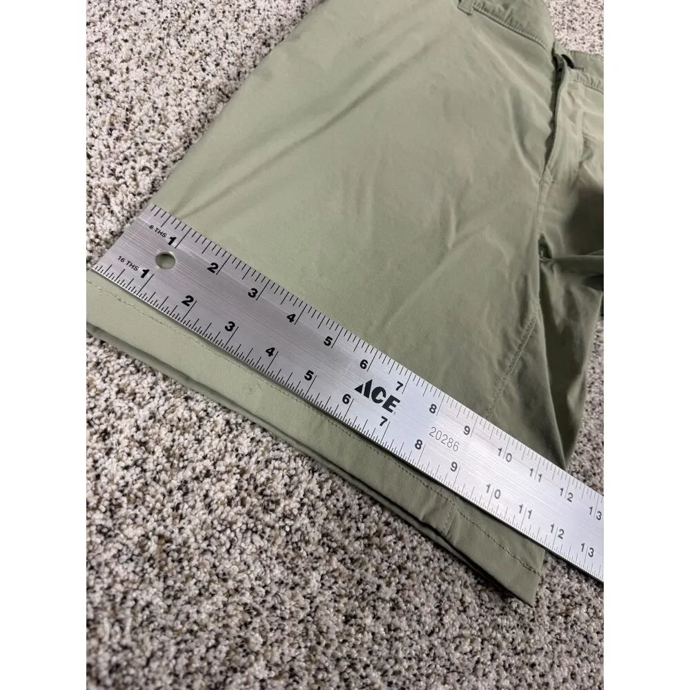 The North Face Men’s Olive Khaki Performance Chino Shorts Hiking Outdoor